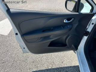 RENAULT Clio usata, con USB