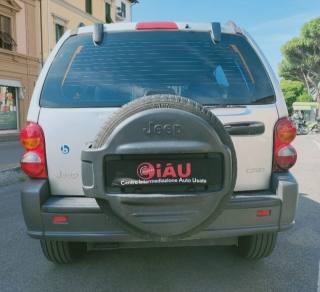 JEEP Cherokee usata, con Autoradio