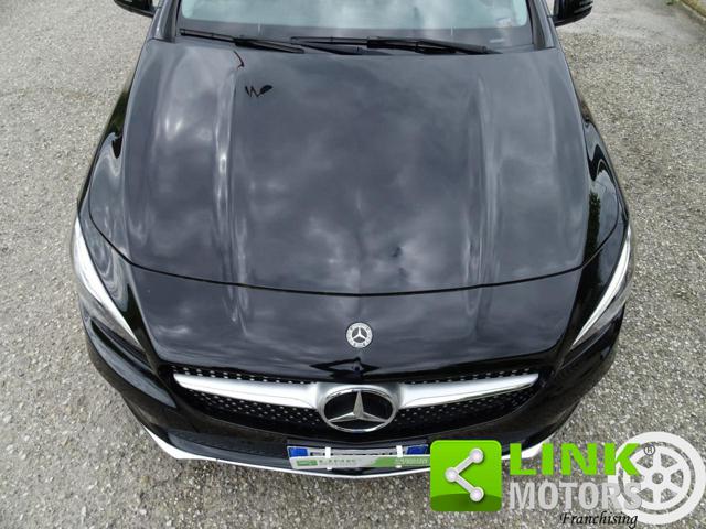 MERCEDES-BENZ CLA 200 usata, con Luci diurne LED