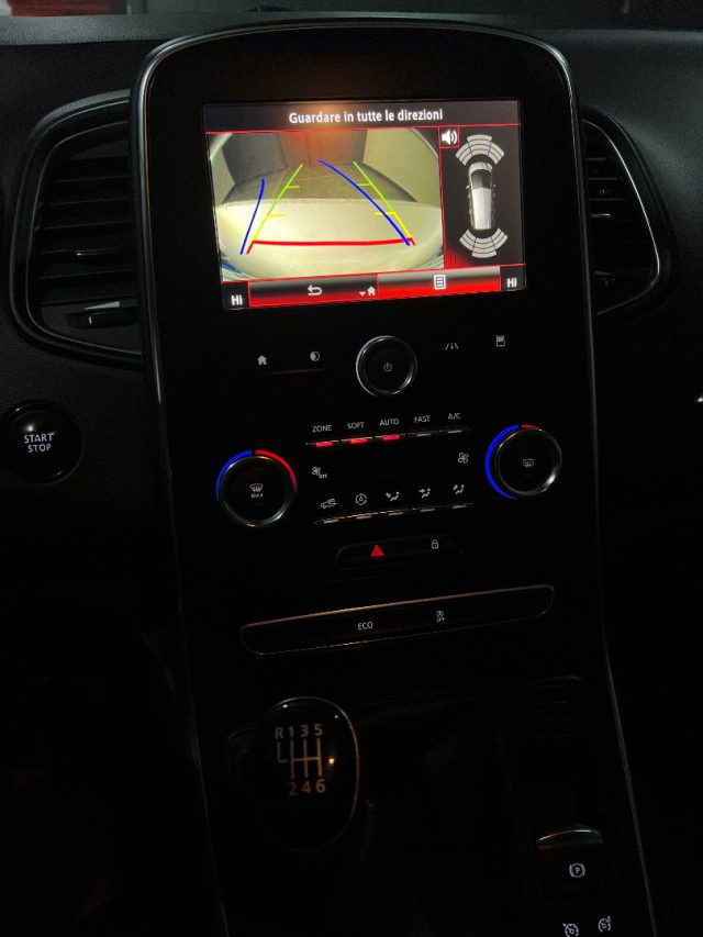 RENAULT Grand Scenic usata, con Chiusura centralizzata