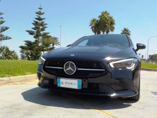 MERCEDES-BENZ CLA 180 usata, con Volante in pelle