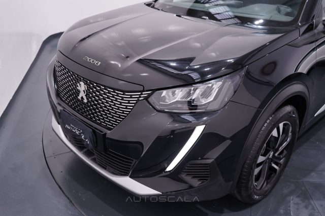 PEUGEOT 2008 usata, con Luci diurne LED