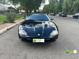 JAGUAR XKR usata, con Airbag