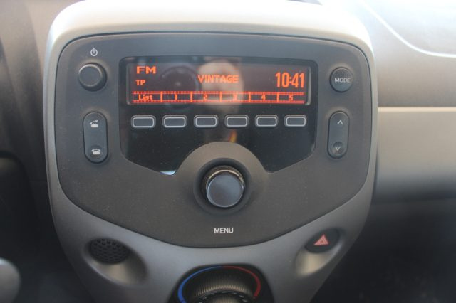 TOYOTA Aygo usata, con Sensore di luce
