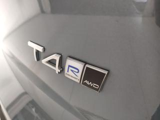 VOLVO XC40 usata, con Autoradio digitale