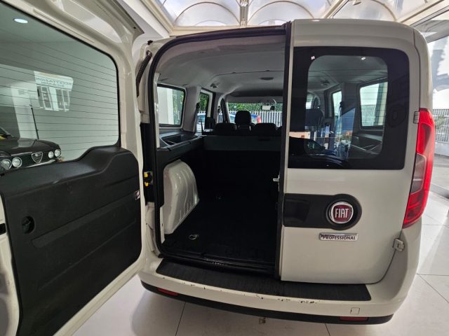FIAT Doblo usata, con Isofix