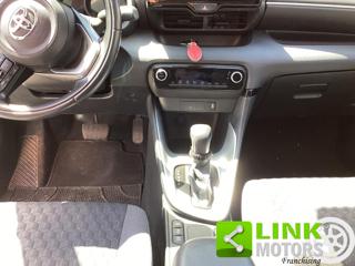 TOYOTA Yaris usata, con Servosterzo