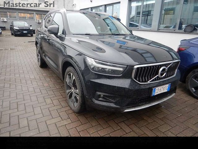 VOLVO XC40 usata, con Airbag laterali