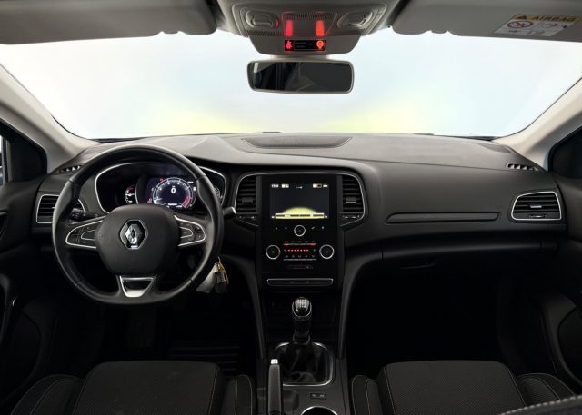 RENAULT Megane usata 9