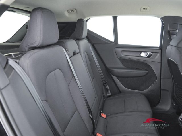 VOLVO XC40 usata 10