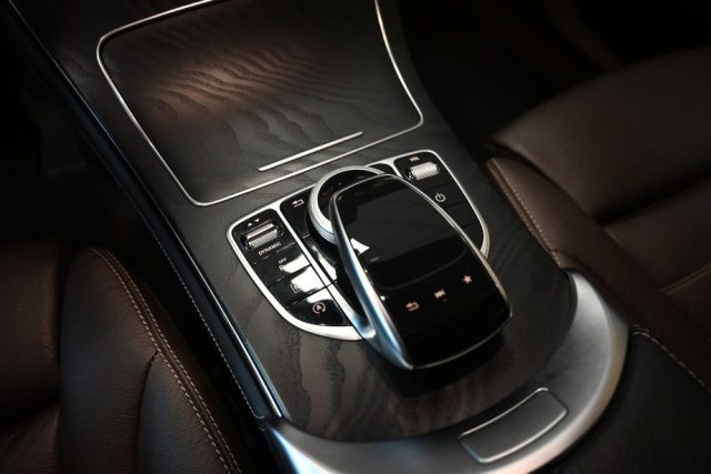 MERCEDES-BENZ GLC 220 usata 260