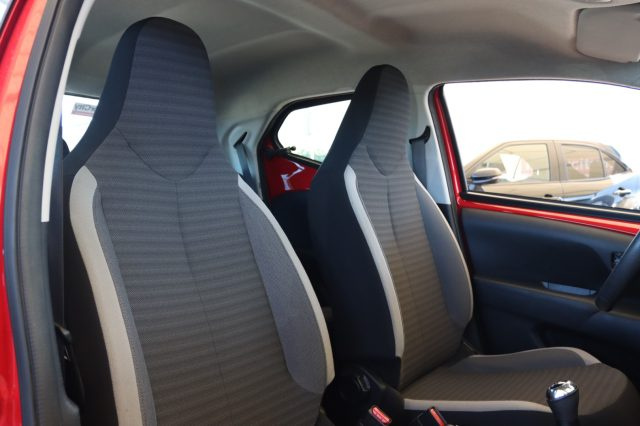 TOYOTA Aygo usata, con ESP