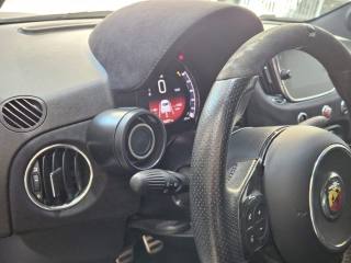ABARTH 595 usata, con Touch screen