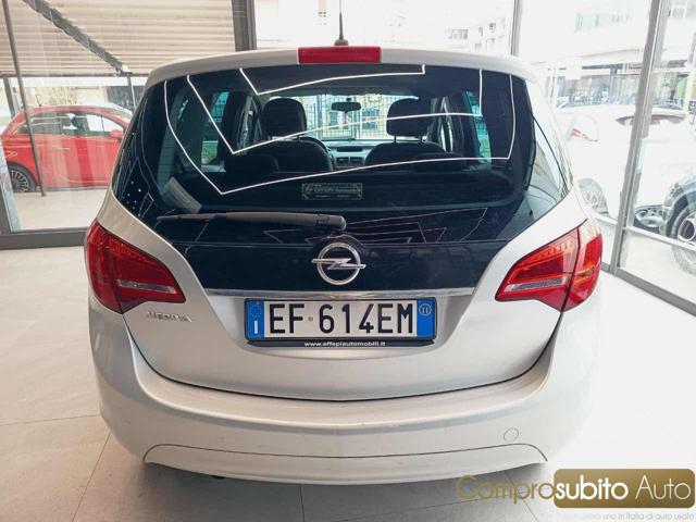 OPEL Meriva usata, con Autoradio
