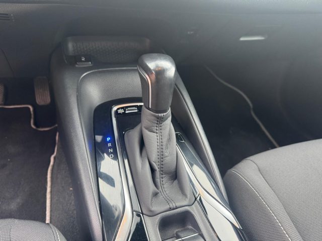 TOYOTA Corolla usata, con Climatizzatore