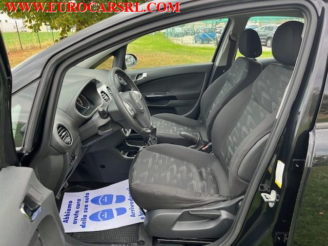 OPEL Corsa usata, con ESP