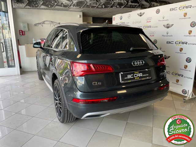AUDI Q5 usata, con Autoradio