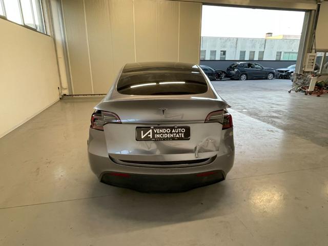 TESLA Model Y usata, con Boardcomputer
