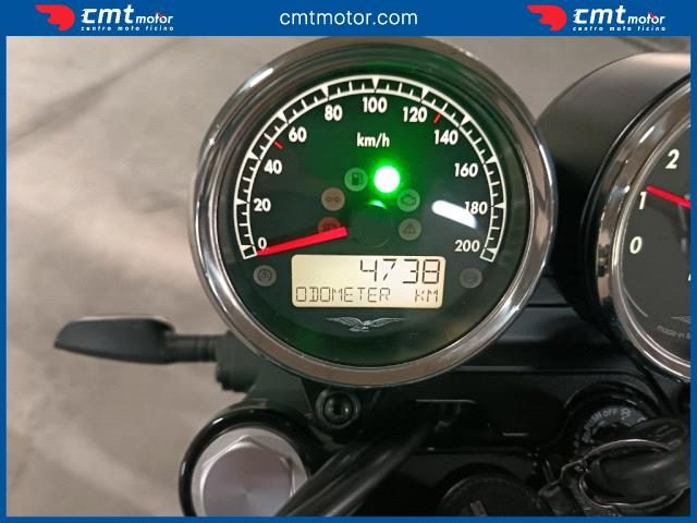 MOTO GUZZI V7 usata 4