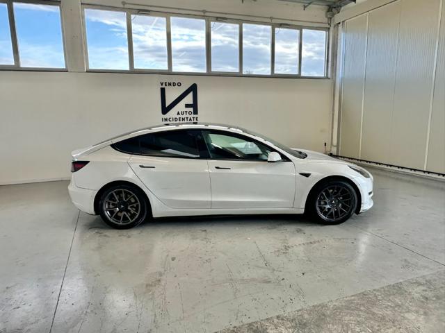 TESLA Model 3 usata, con Cerchi in lega