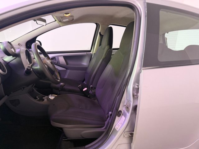 TOYOTA Aygo usata 14