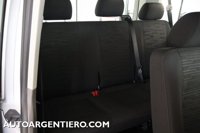 VOLKSWAGEN Caravelle usata, con Sistema di chiamata d