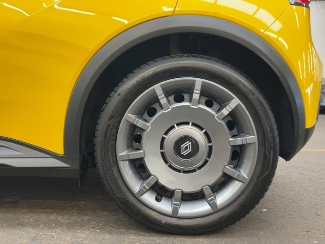 RENAULT R 5 usata, con Autoradio