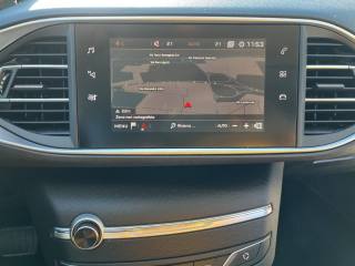 PEUGEOT 308 usata, con Controllo elettronico della corsia