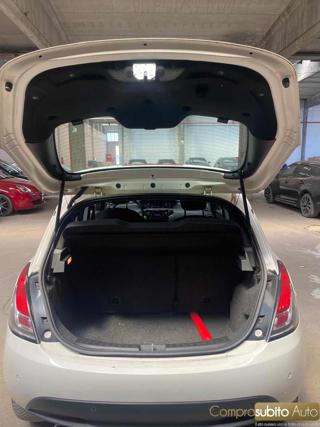 LANCIA Ypsilon usata 23