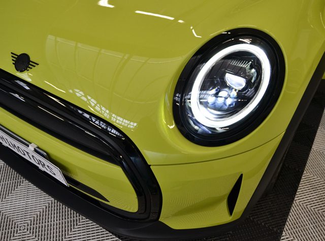 MINI Cabrio usata, con Volante in pelle