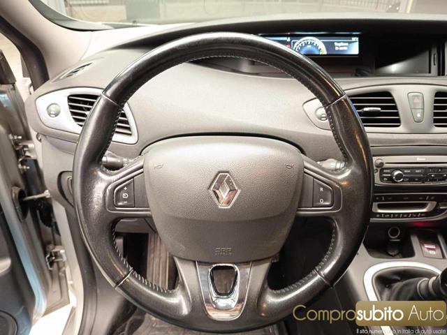 RENAULT Scenic usata 27