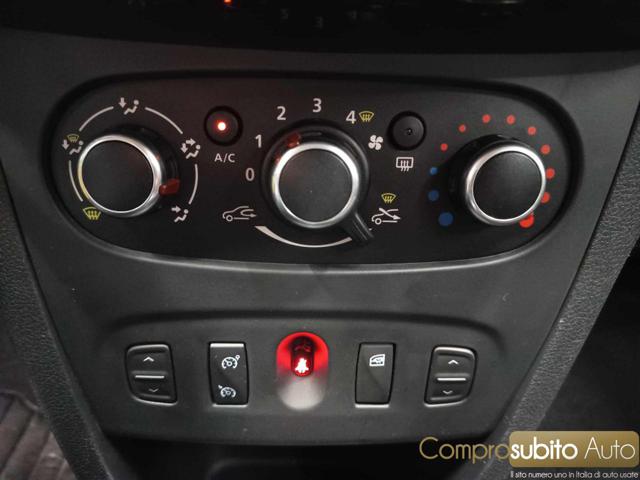 DACIA Sandero usata, con Sistema di navigazione
