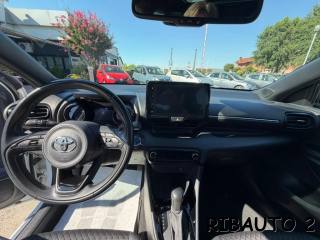 TOYOTA Yaris usata, con Autoradio