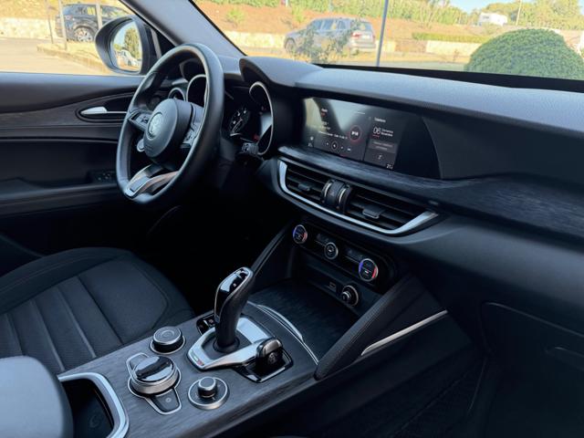 ALFA ROMEO Stelvio usata, con Sistema di navigazione