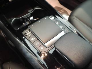 MERCEDES-BENZ B 180 usata, con Servosterzo