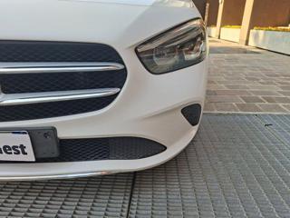 MERCEDES-BENZ B 180 usata, con Fari LED
