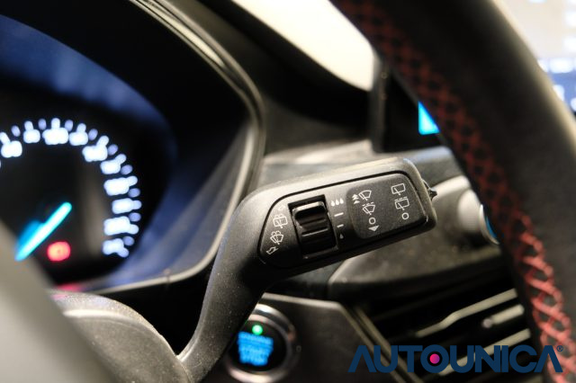 FORD Focus usata, con Autoradio digitale