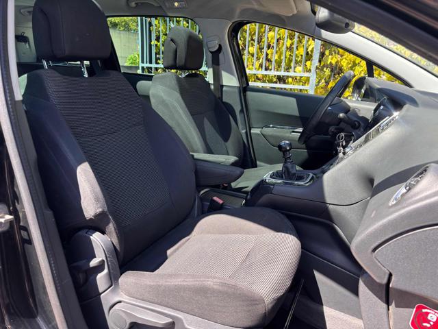 PEUGEOT 5008 usata, con Controllo trazione