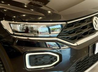 VOLKSWAGEN T-Roc usata, con Autoradio