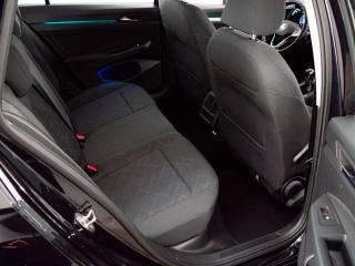 VOLKSWAGEN Golf Variant usata, con Fari LED