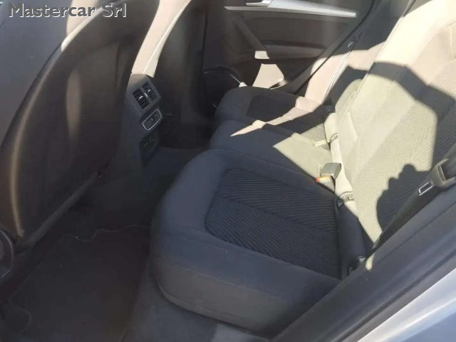 AUDI Q5 usata, con Volante in pelle