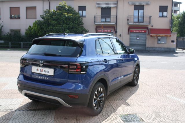 VOLKSWAGEN T-Cross usata, con Autoradio