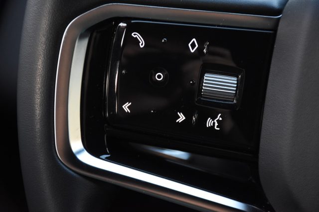 LAND ROVER Range Rover Evoque usata, con Touch screen