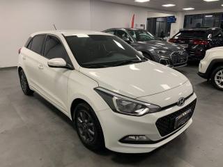 HYUNDAI i20 usata, con Controllo elettronico della corsia