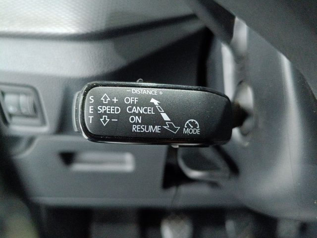 SKODA Kamiq usata, con Specchietti laterali elettrici