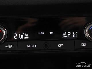 SKODA Kamiq usata, con Sensori di parcheggio anteriori