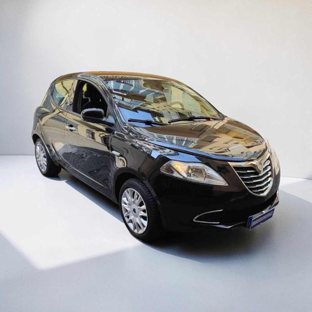 LANCIA Ypsilon usata, con ABS