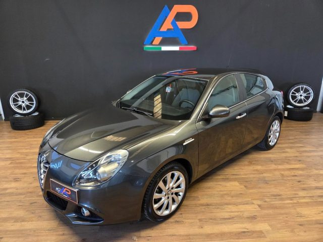ALFA ROMEO Giulietta usata, con Airbag