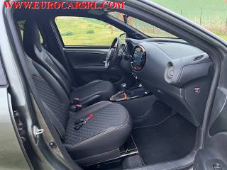 TOYOTA Aygo X usata 30