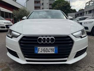 AUDI A4 usata, con Autoradio